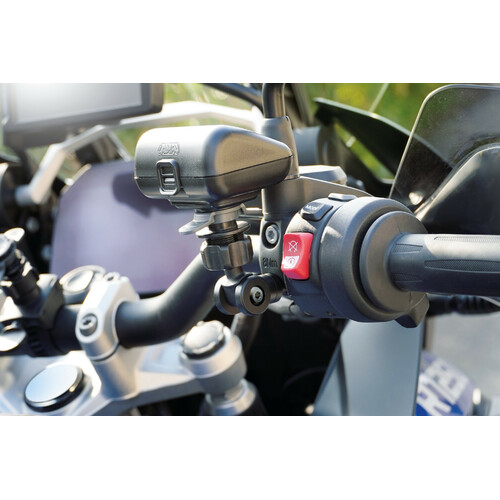 Titan M6 Pro, supporto con attacco per viti e riser M6 - immagine 5