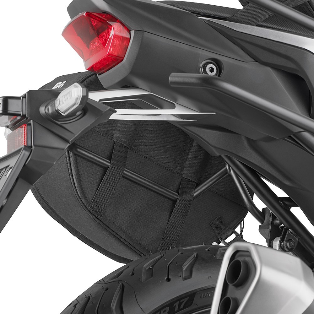GIVI EASY11 NEW Coppia di borse laterali espandibili da 18 a 25 lt - immagine 2